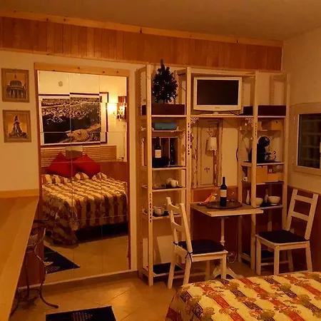 Poerio Róma